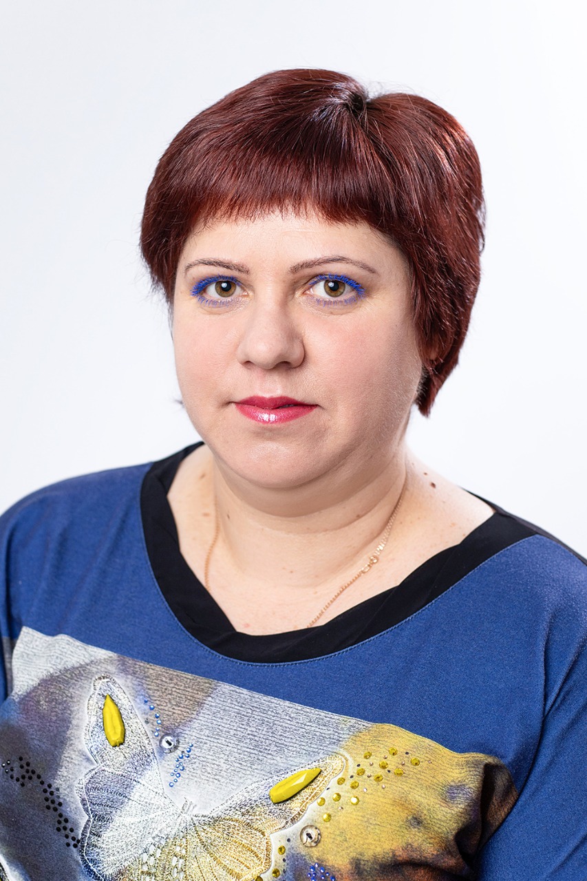 Муховикова Юлия Александровна.